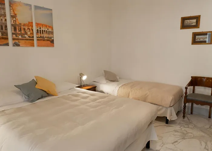 Domus Massimiliani Gasthuis 4*